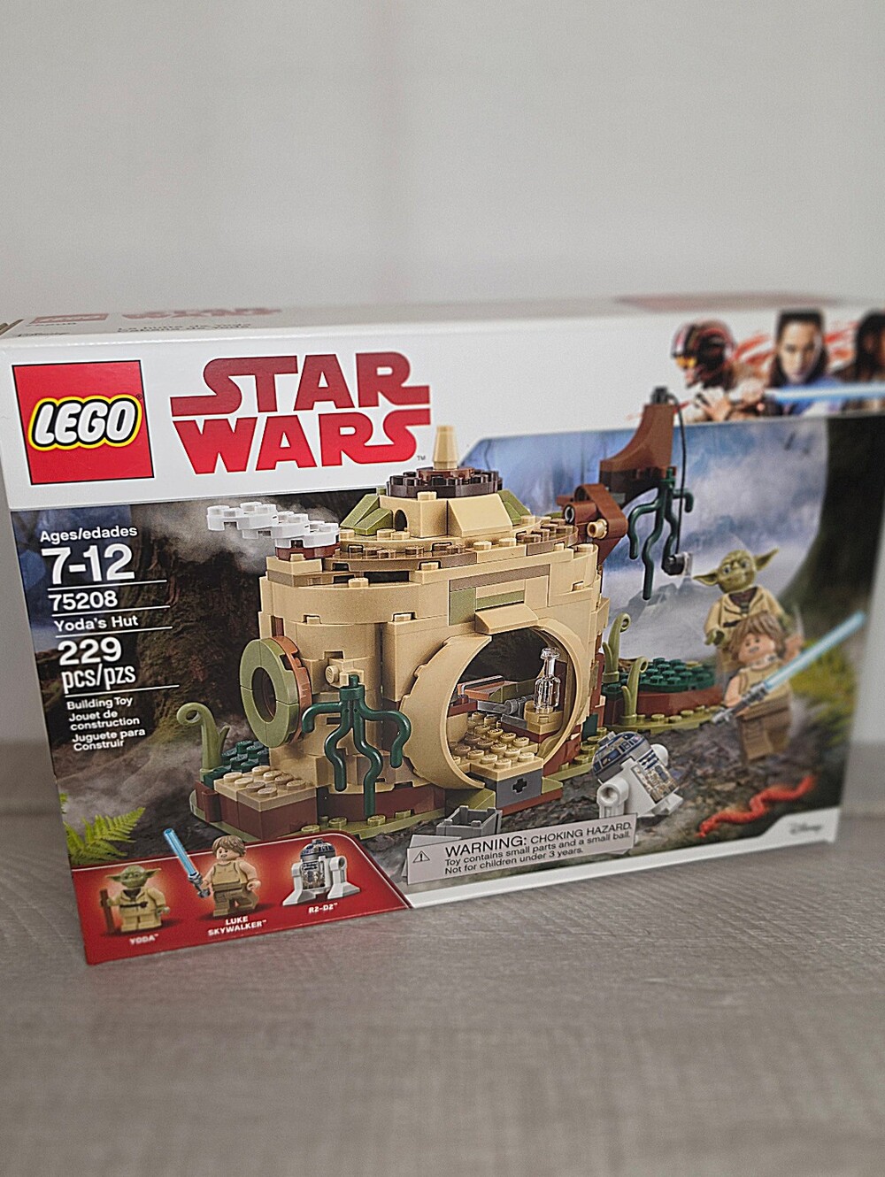 New! LEGO Star Wars Yoda's Hut 75208 Building Set - Picture 2 of 6